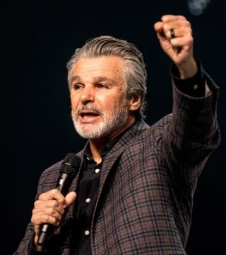 Jentezen Franklin - Put On The Overcoat of Love