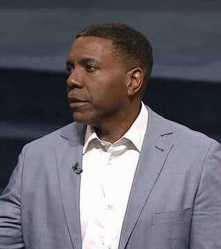 Creflo Dollar - Living the Life of Worship