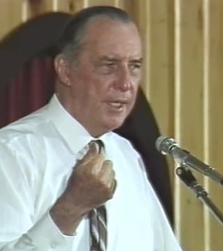 Derek Prince - The Ministry Of Jesus As A Priest