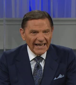 Kenneth Copeland - Faith Says, Does, Believes and Tells