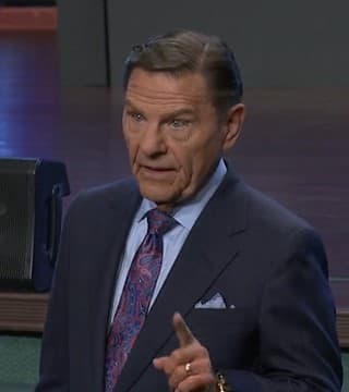 Kenneth Copeland - If You Bow, You Burn