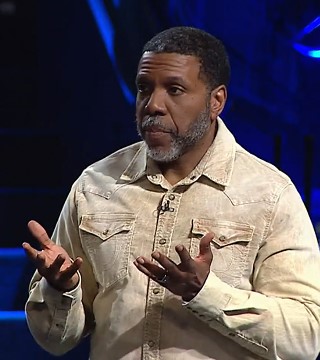 Creflo Dollar - Manipulation