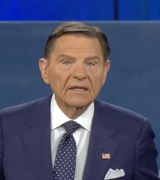 Kenneth Copeland - Love-Fueled Faith Brings Success