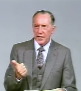 Derek Prince - Praise Gives Us Access To God