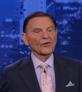 Kenneth Copeland - A Steady Diet of The WORD Brings Healing