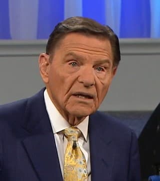 Kenneth Copeland - When Your Faith Isn't Working