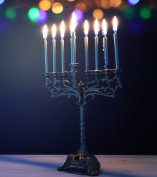 Rabbi Schneider - The Truth About Hanukkah