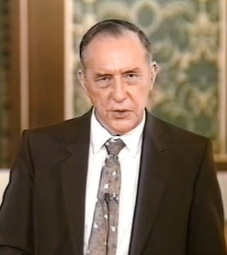 Derek Prince - The False Christ Will Accept Satan's Deal