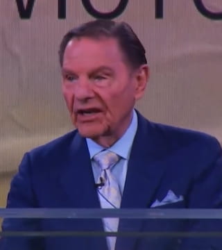 Kenneth Copeland - The WORD of God Brings Prosperity