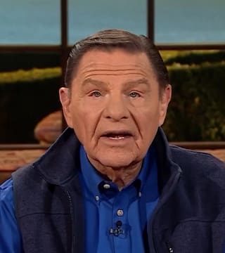 Kenneth Copeland - The Holy Spirit Prays for You Every Day