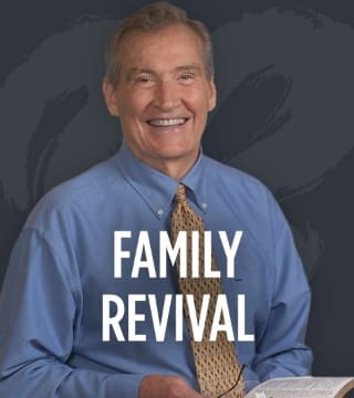 Adrian Rogers - Family Revival